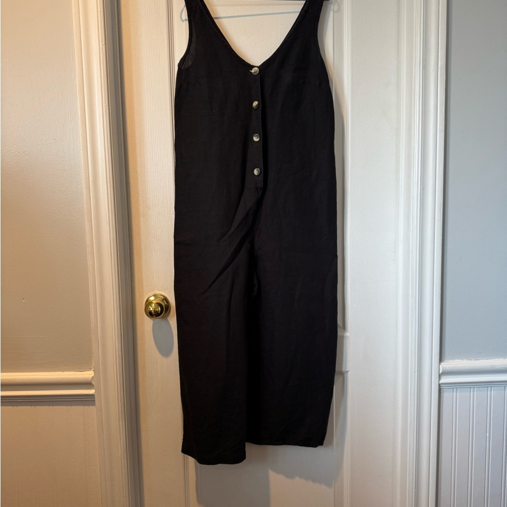 Black Sleeveless Jumpsuit